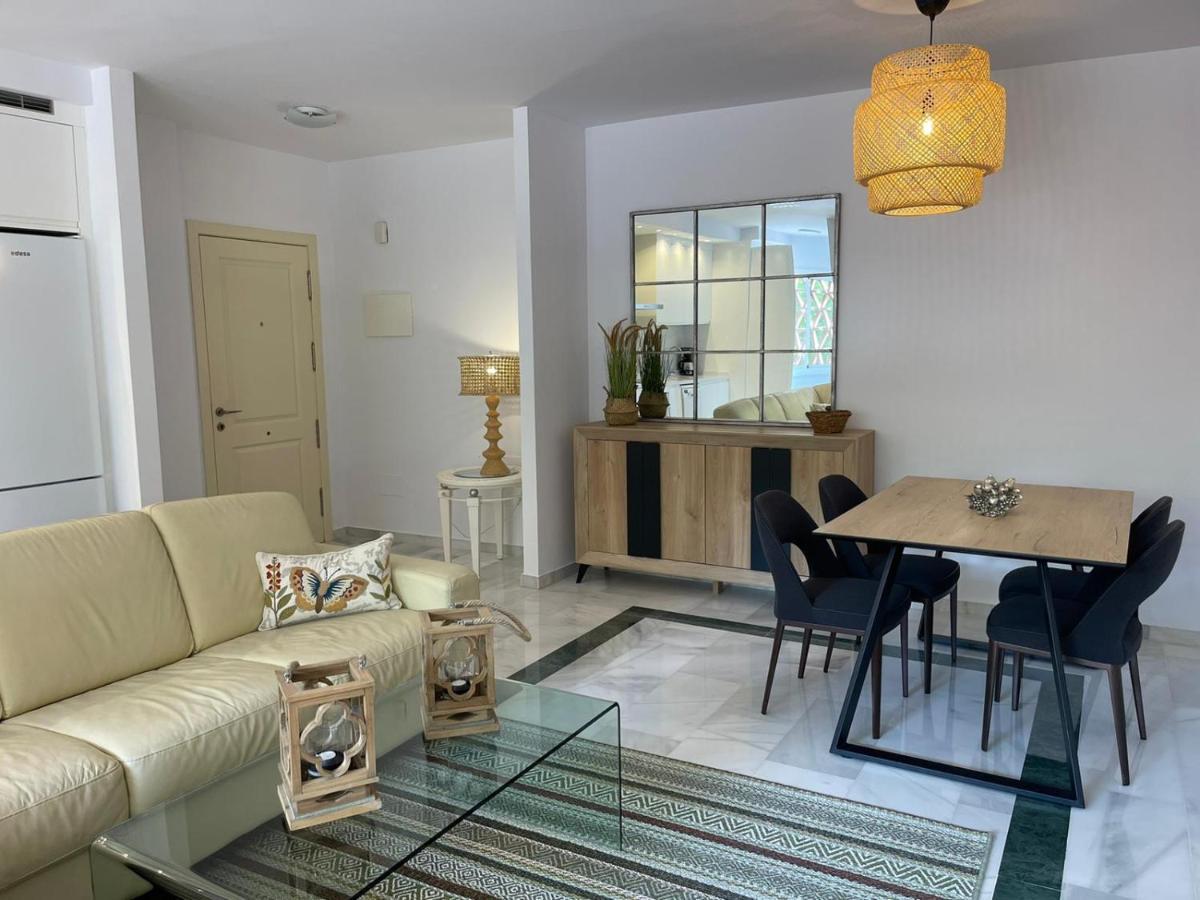 Marbella Playa Residencial Con Piscina Apartment Bagian luar foto