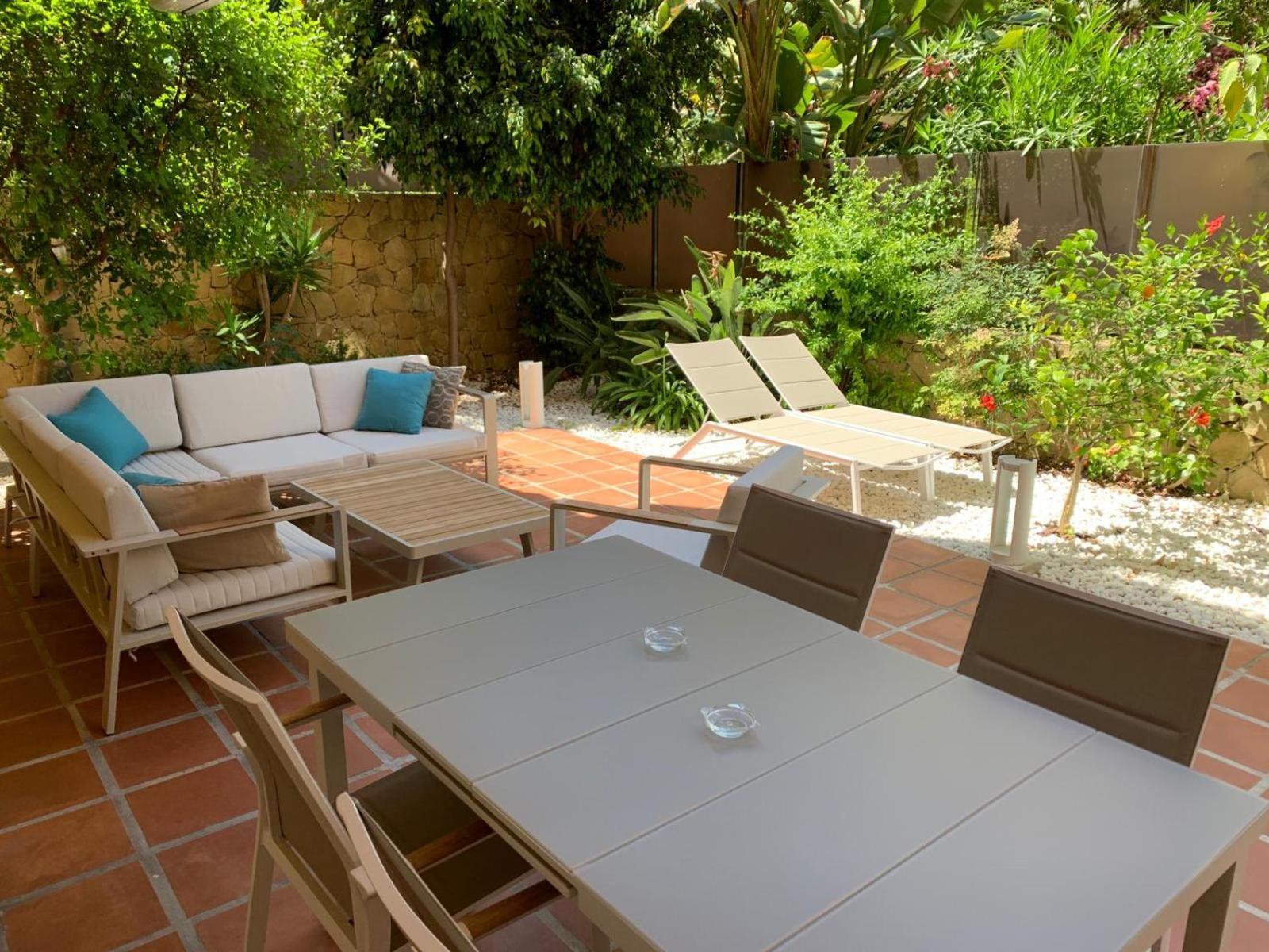 Marbella Playa Residencial Con Piscina Apartment Bagian luar foto